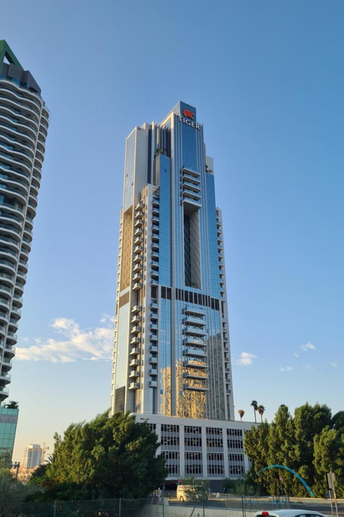 Apartment Majestic In Regina Tower, Jumeirah Village Circle By Deluxe Homes *