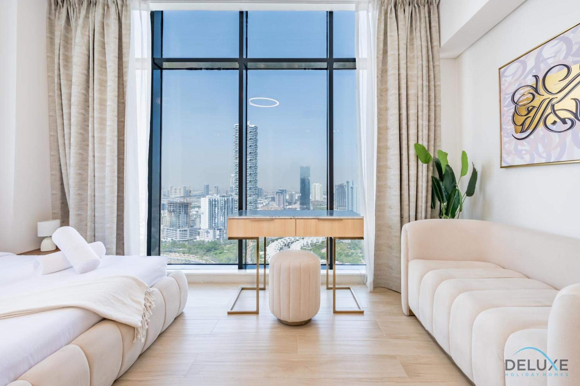 Apartment Majestic In Regina Tower, Jumeirah Village Circle By Deluxe Homes