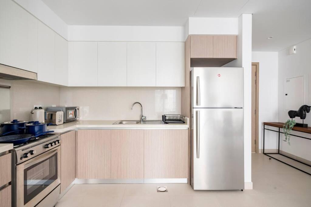 Luxury 1 Bedroom - Creek Harbour *