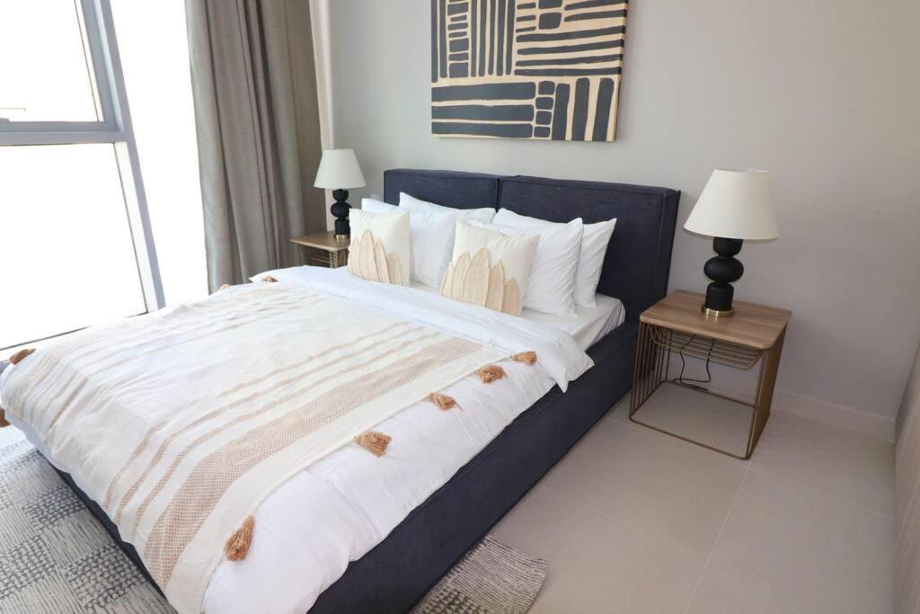 Luxury 1 Bedroom - Creek Harbour Apartment