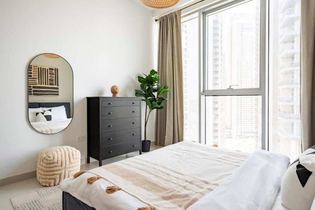 Luxury 1 Bedroom - Creek Harbour *
