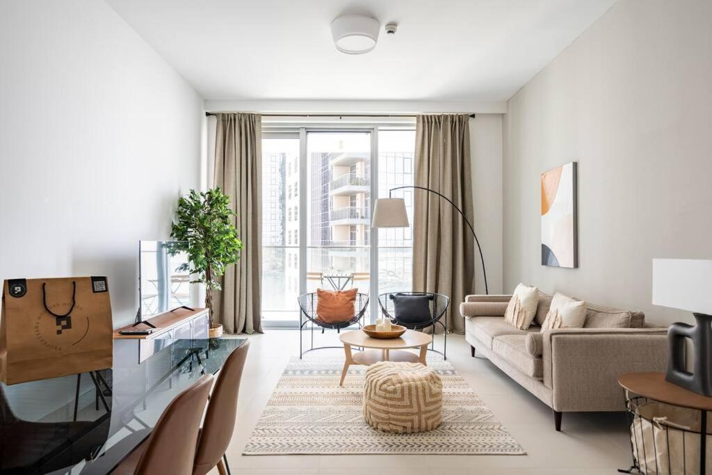 Luxury 1 Bedroom - Creek Harbour *