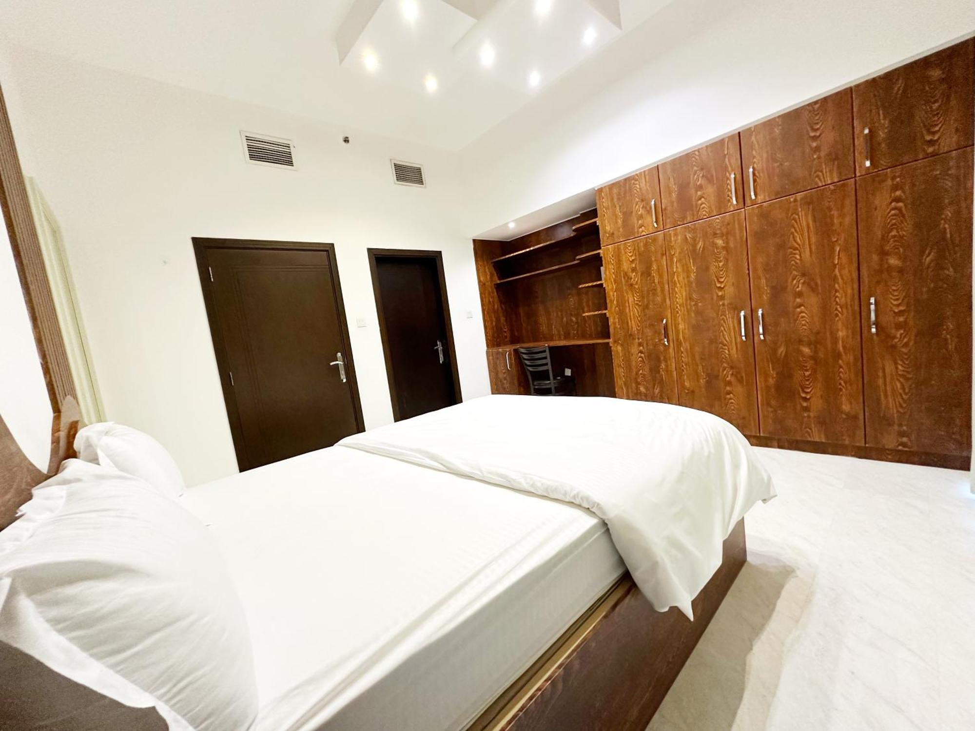 Apartment Zenith Smart - Zenith Tower A1