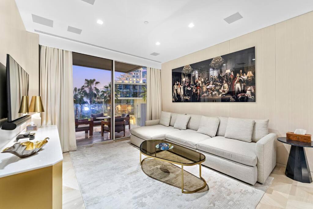 Apartment First Class 2br Palm Paradise