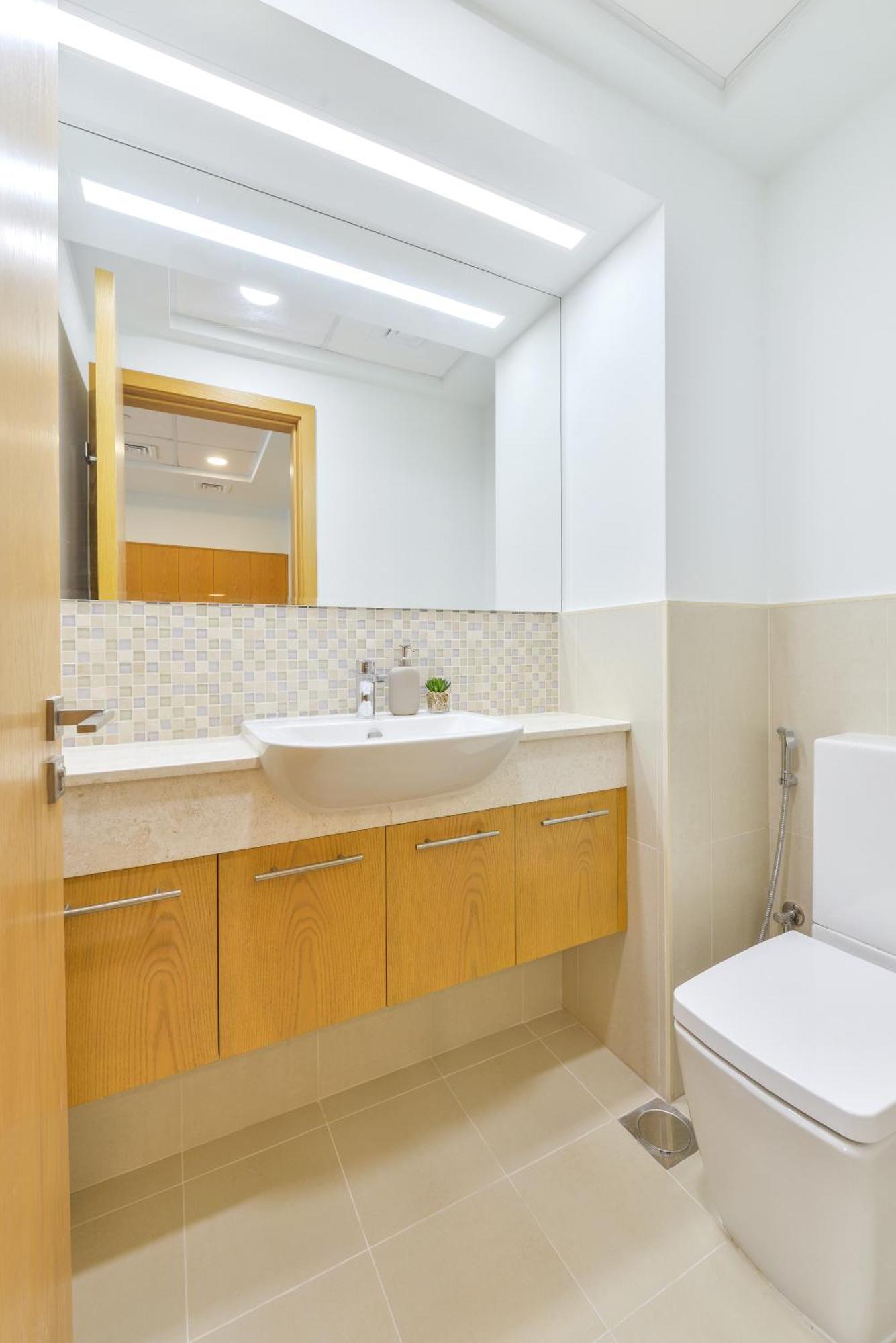 Skyline Downtown 1br At Bellevue Walk To Burj