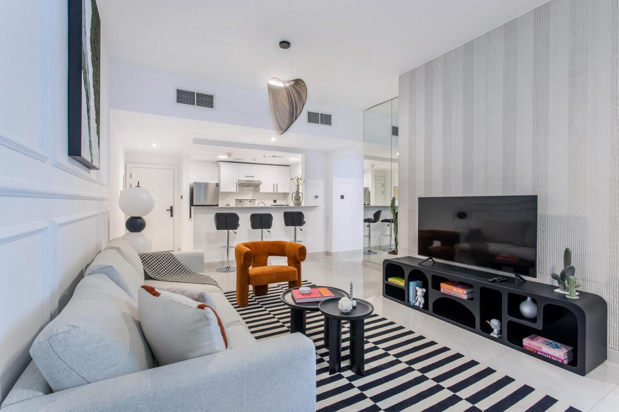 Apartment Luxury 1br Apt, Ultimate Comfort & Great Location