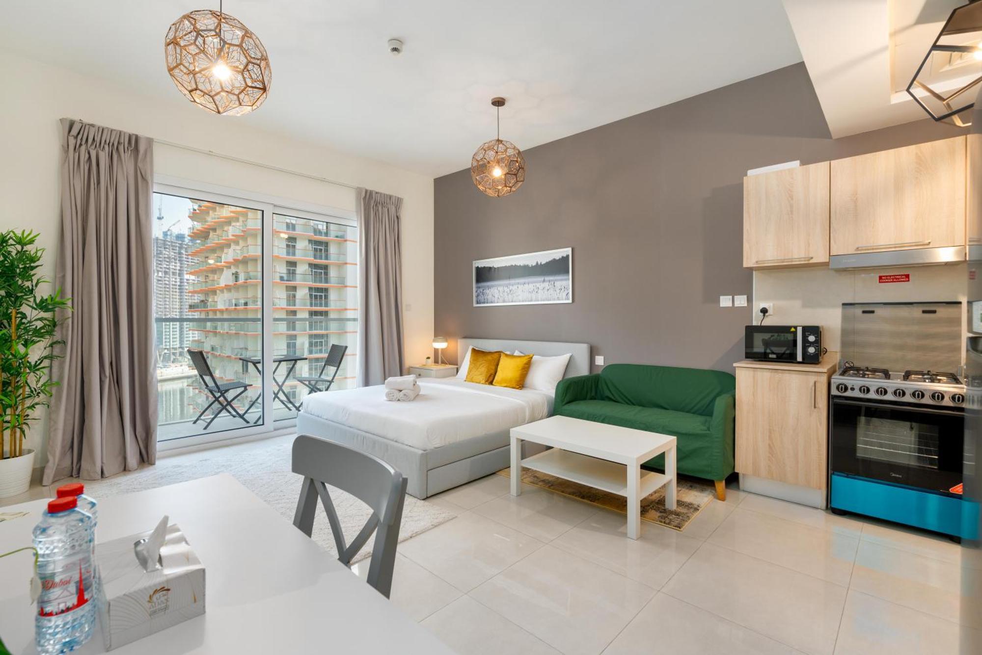 Cozy Spacious Ag Tower Studio With Balcony - Business Bay *