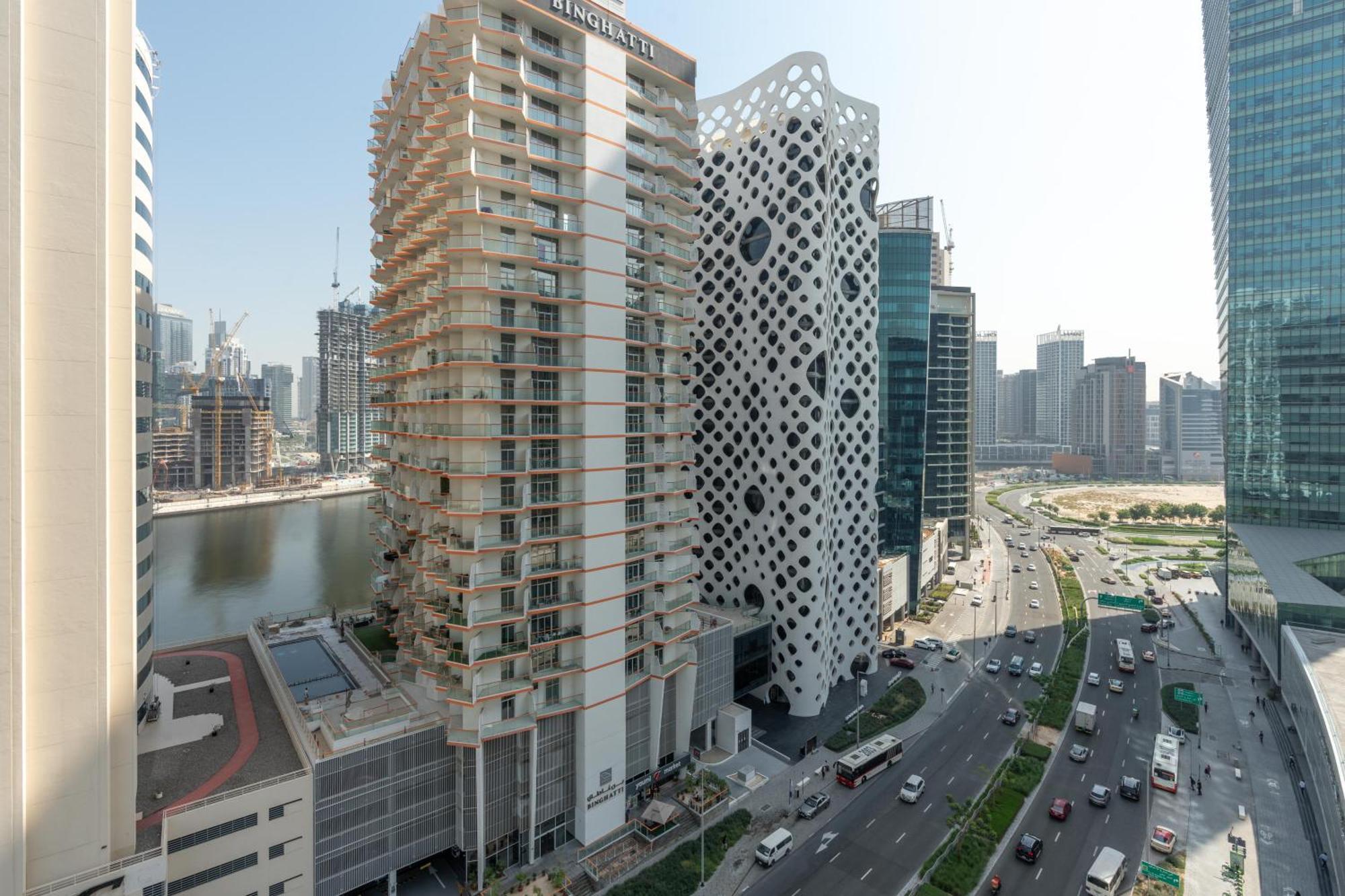 Cozy Spacious Ag Tower Studio With Balcony - Business Bay *