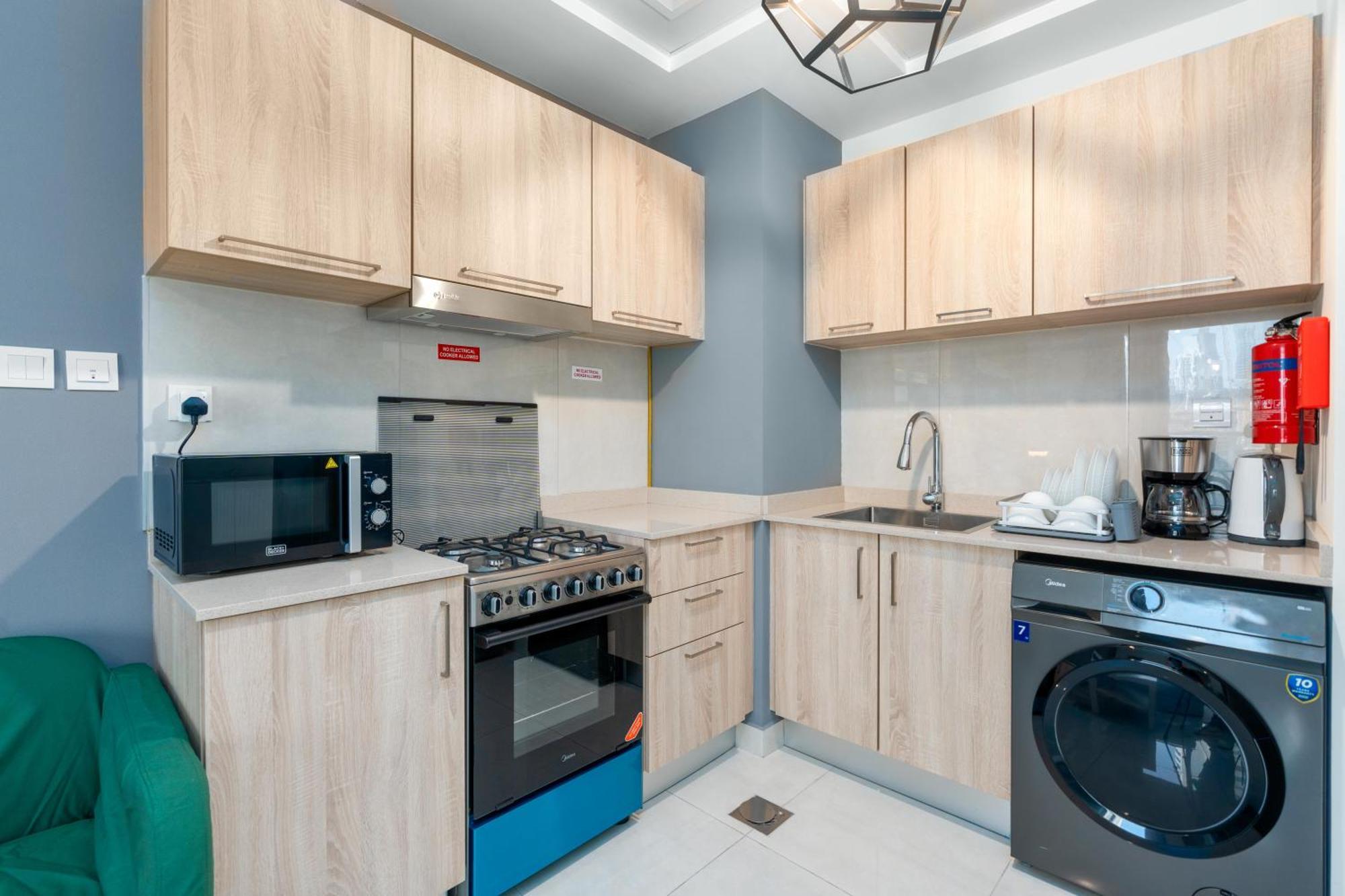 Cozy Spacious Ag Tower Studio With Balcony - Business Bay Apartment *