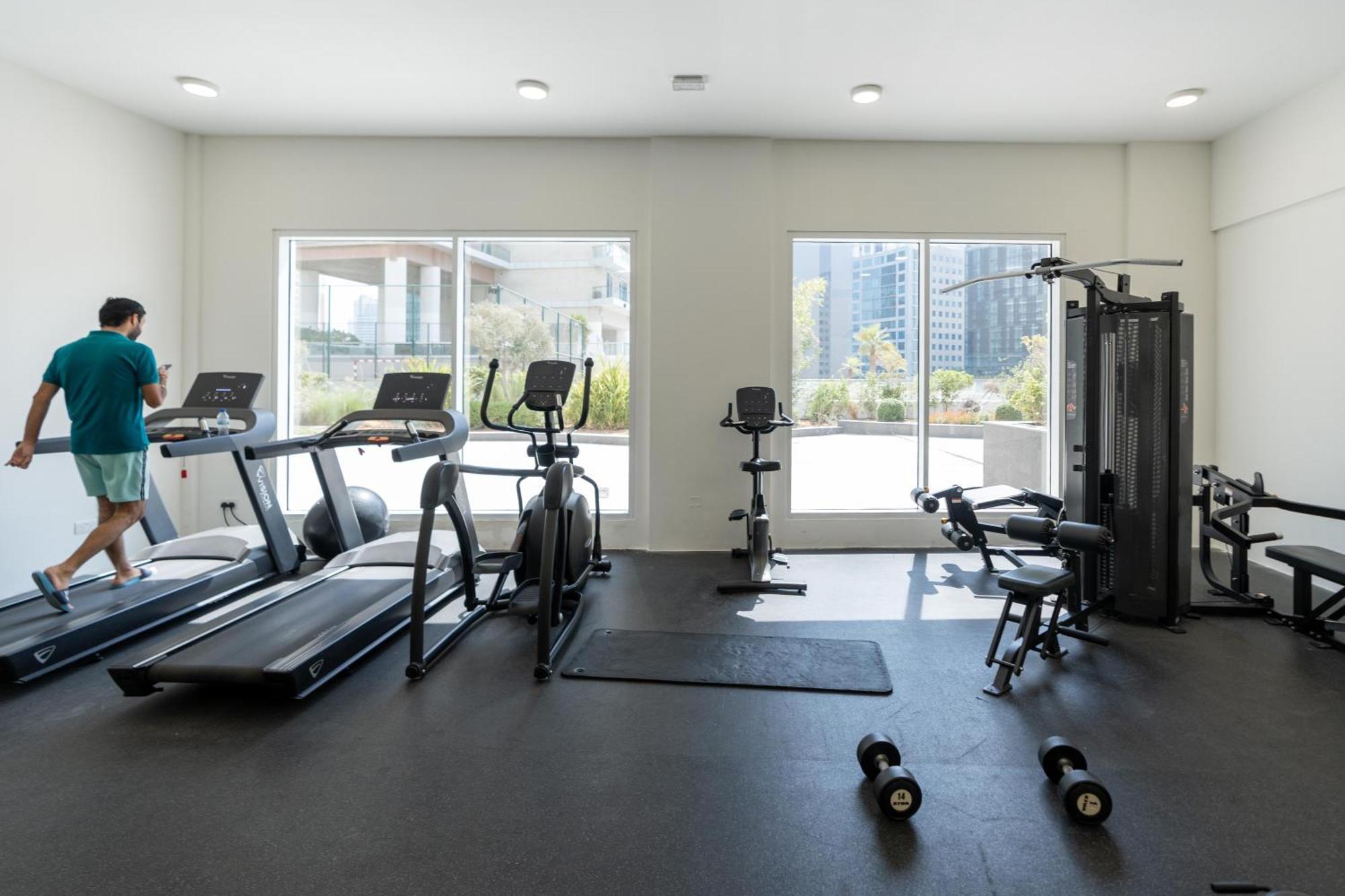Cozy Spacious Ag Tower Studio With Balcony - Business Bay *