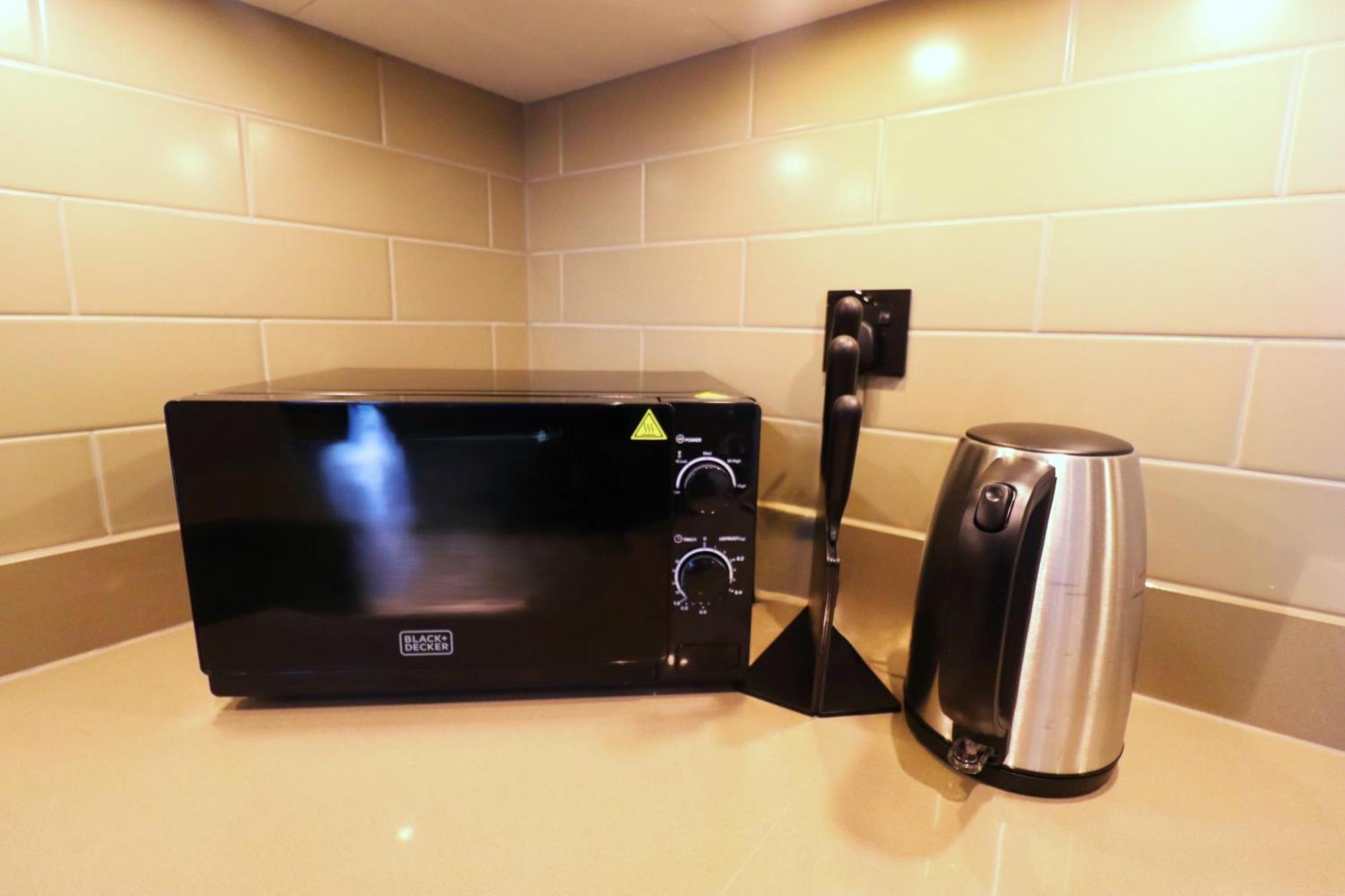 Luminous 2 Bedroom - Sobha Reserve Apartment Dubai