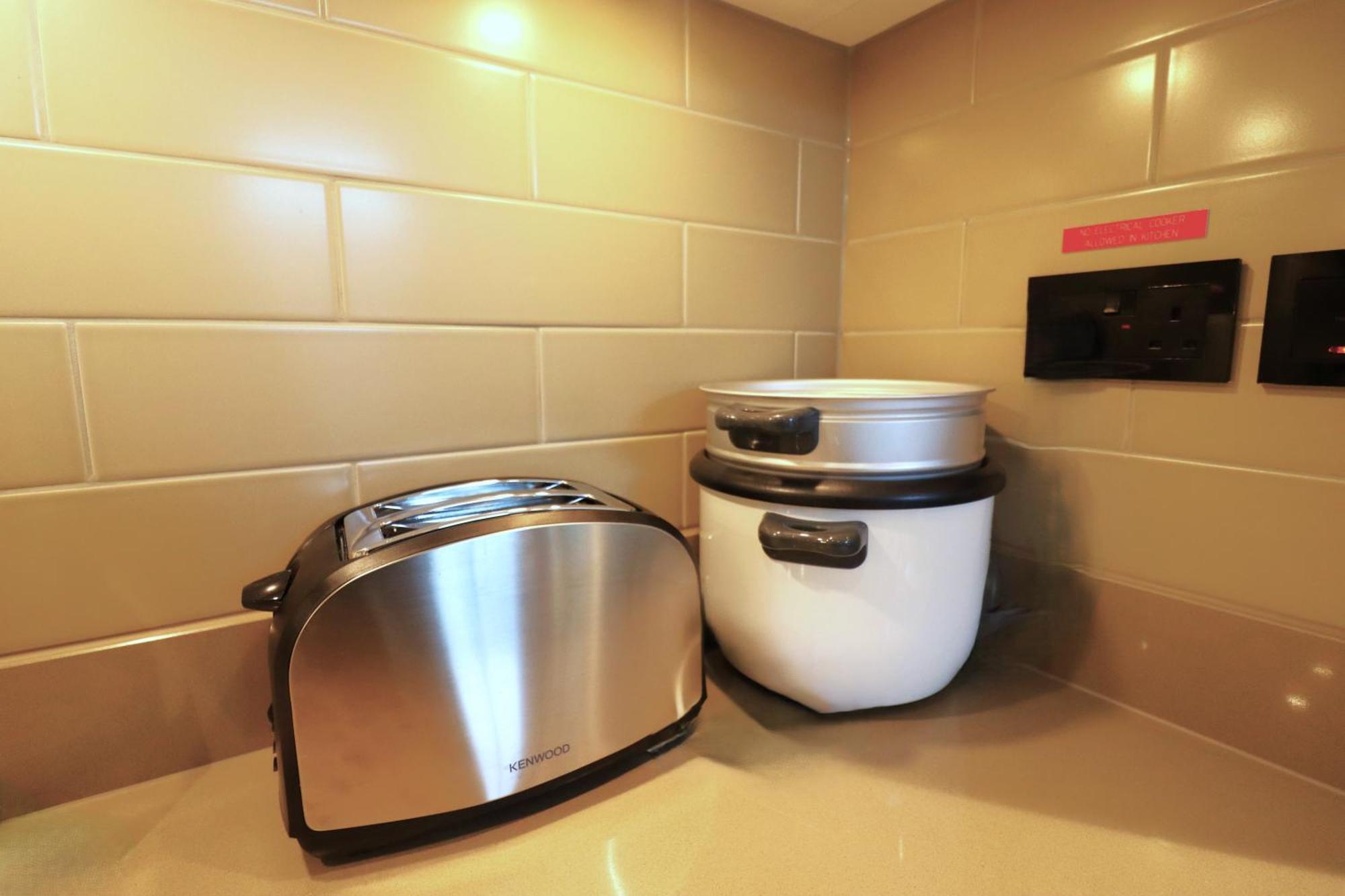 Luminous 2 Bedroom - Sobha Reserve Apartment