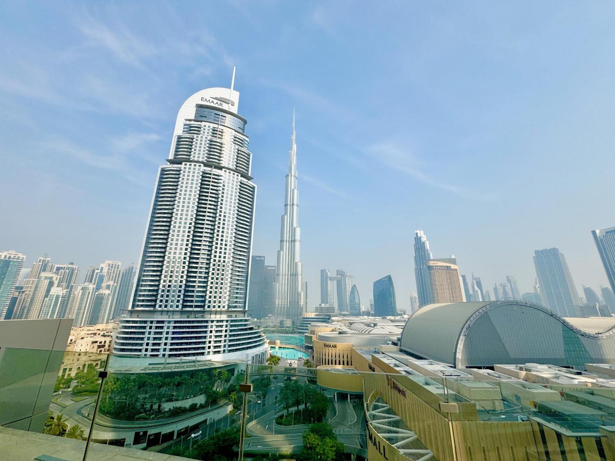 Next To Burj Khalifa Mall 1 Bedroom Luxe Apartment *