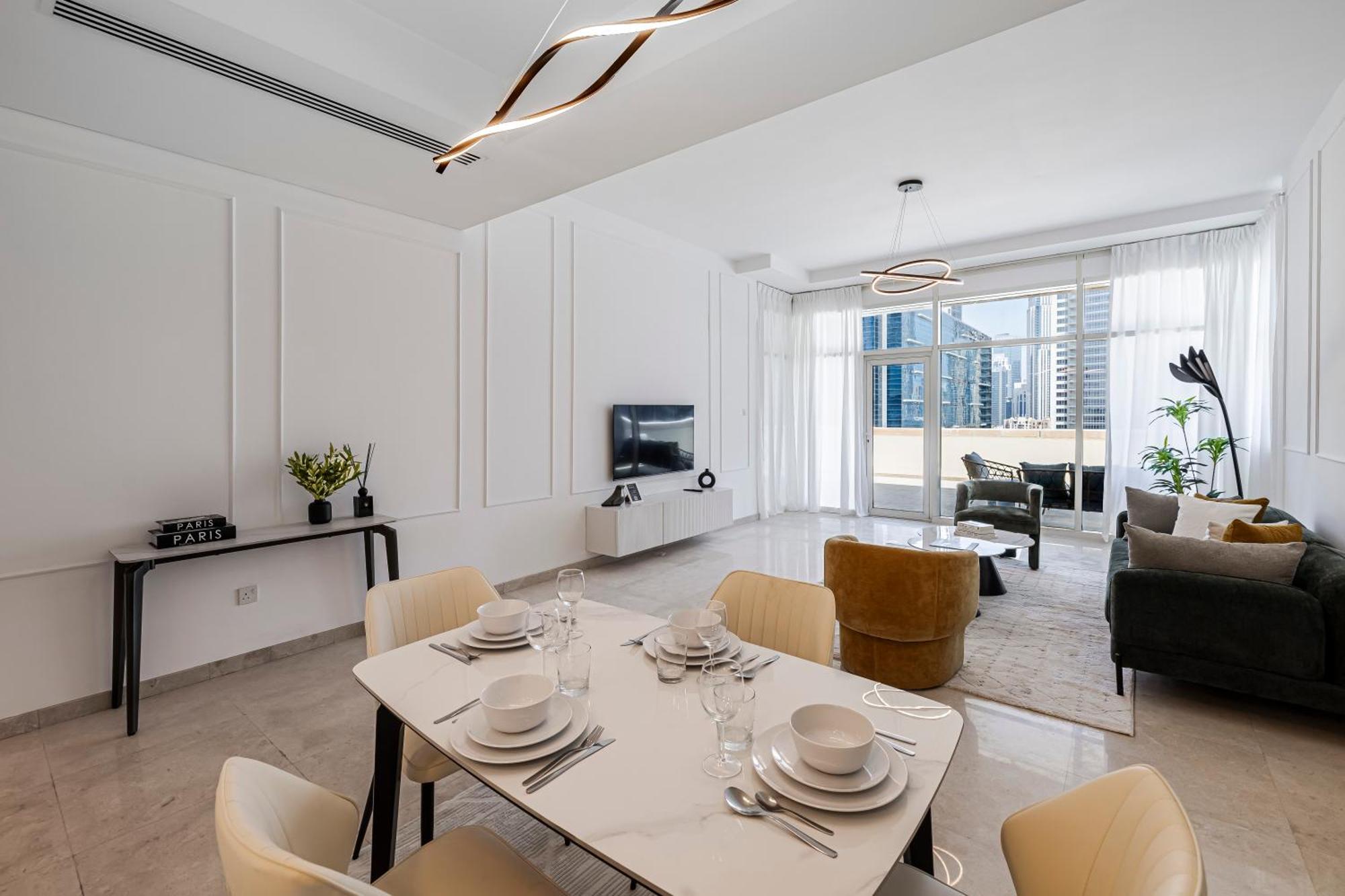 1br With Burj Khalifa View Bay Square Business Bay * Dubai