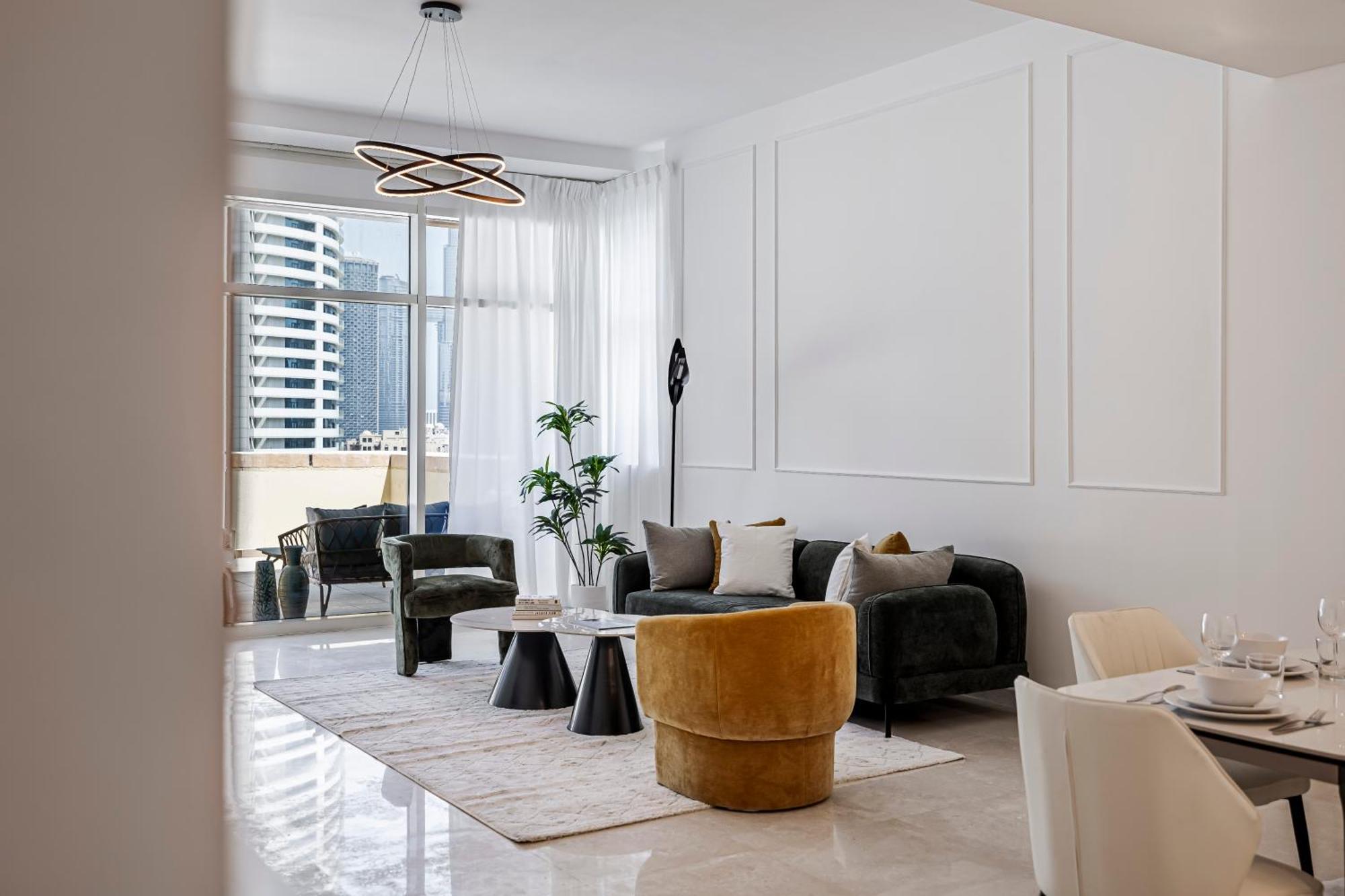 1br With Burj Khalifa View Bay Square Business Bay *
