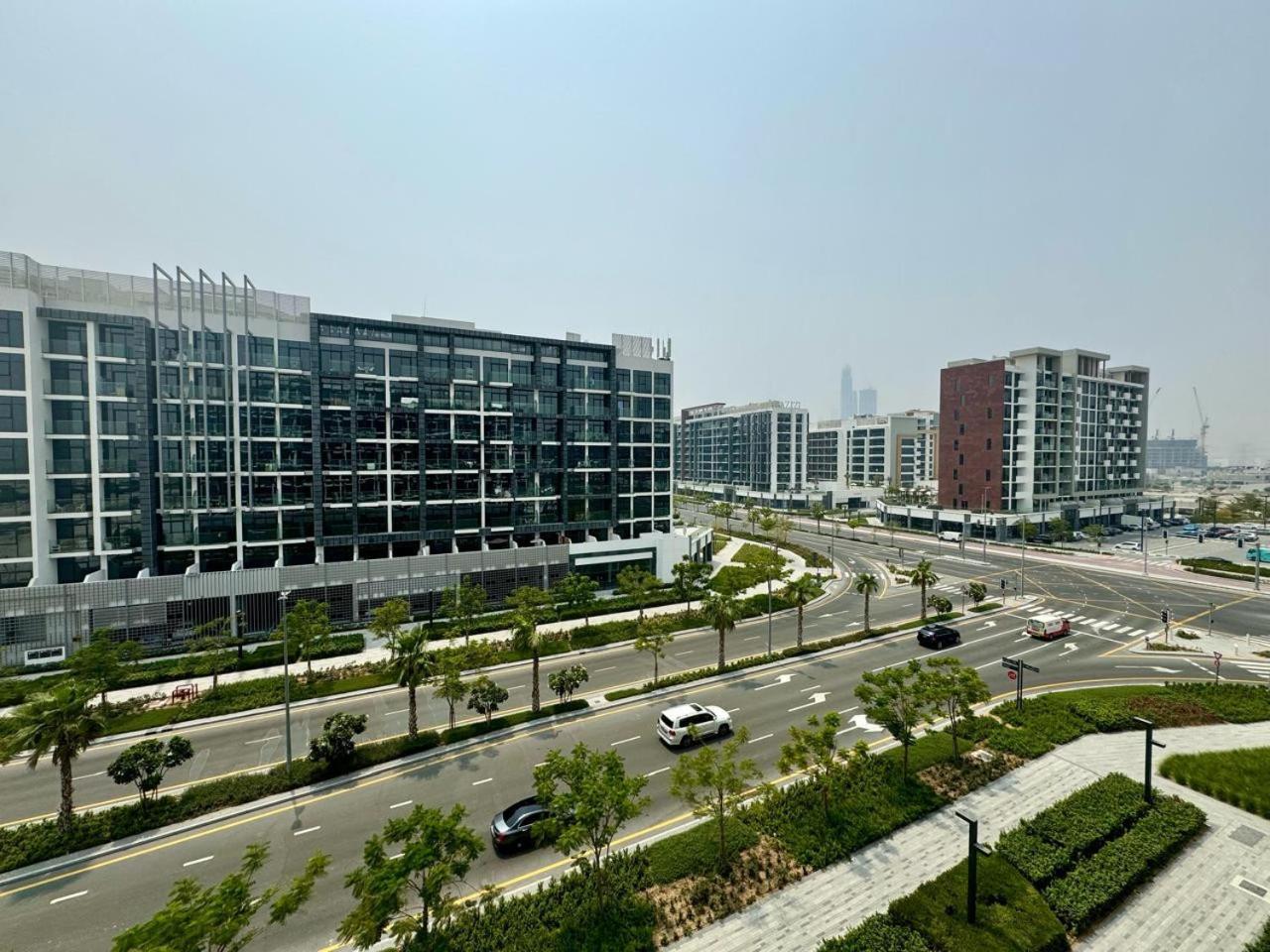 Easygo - Cityscape In Riviera - Azr33- 410 *