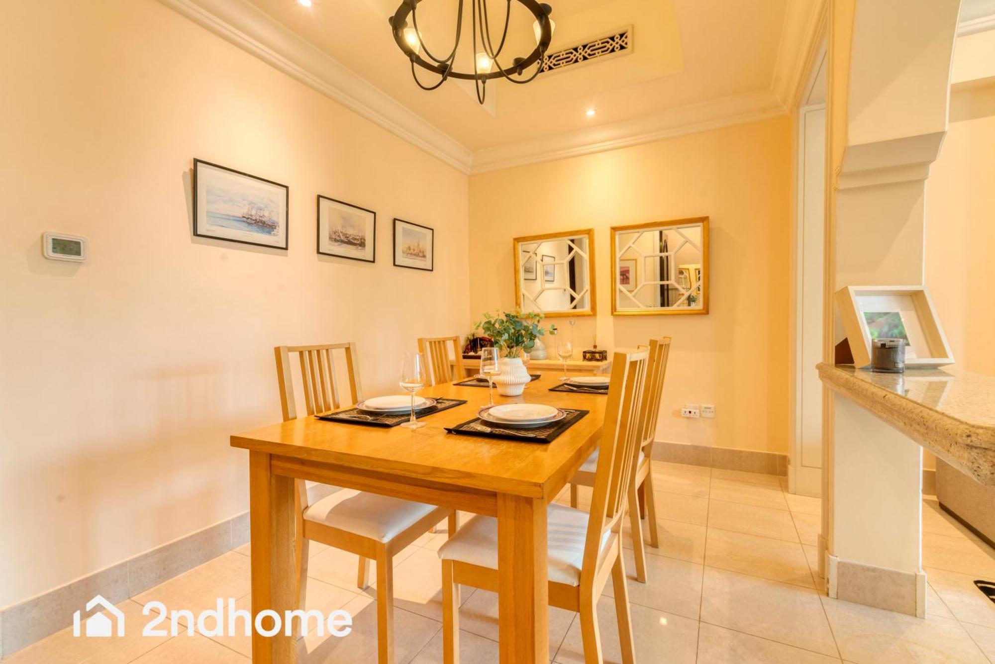 2ndhome - Al Tajer, A , Old Town Apartment Dubai