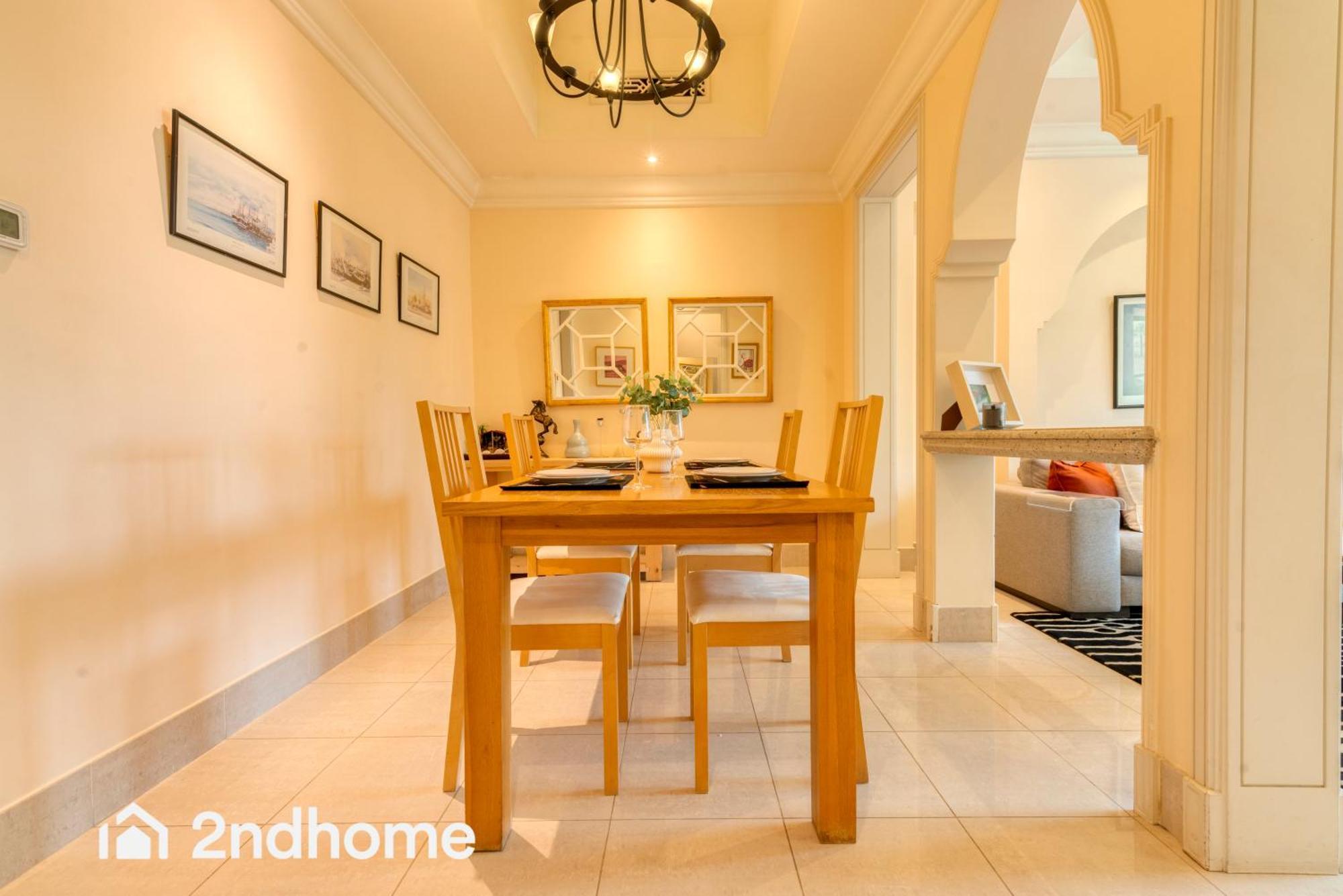 2ndhome - Al Tajer, A , Old Town Apartment Dubai