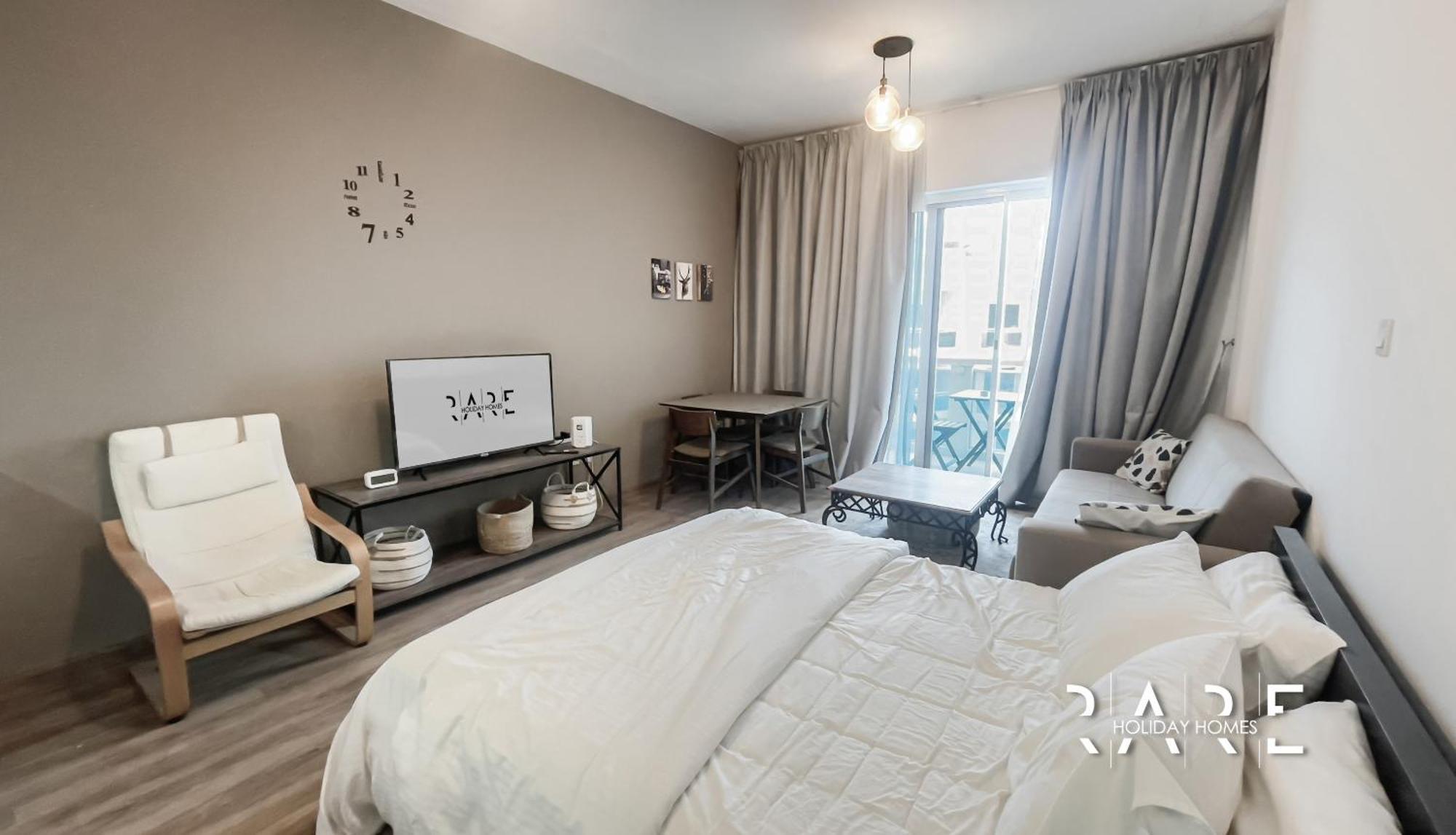 Rare Homes - View - Vista B - Production - Impz - R2112 Apartment *
