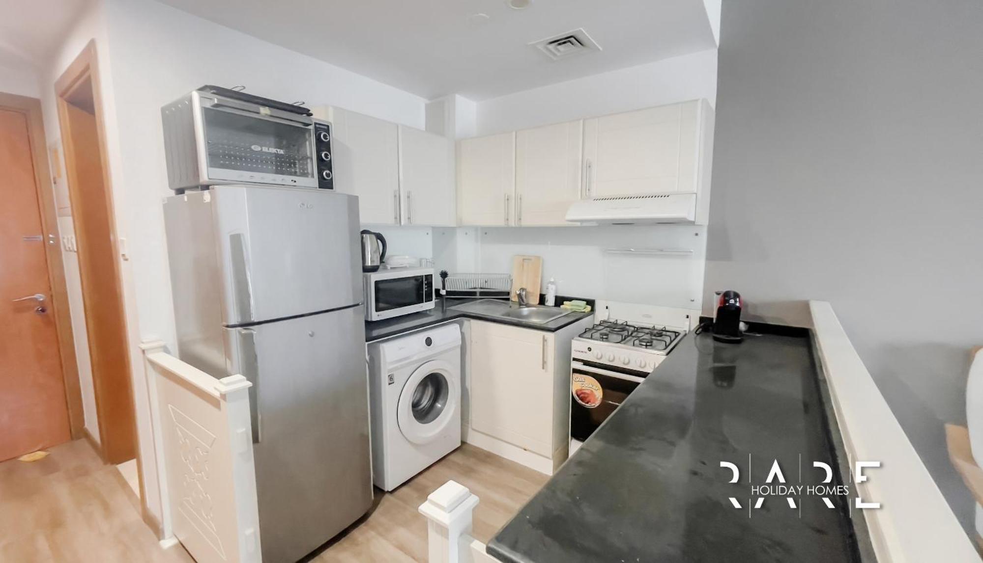 Rare Homes - View - Vista B - Production - Impz - R2112 Apartment *