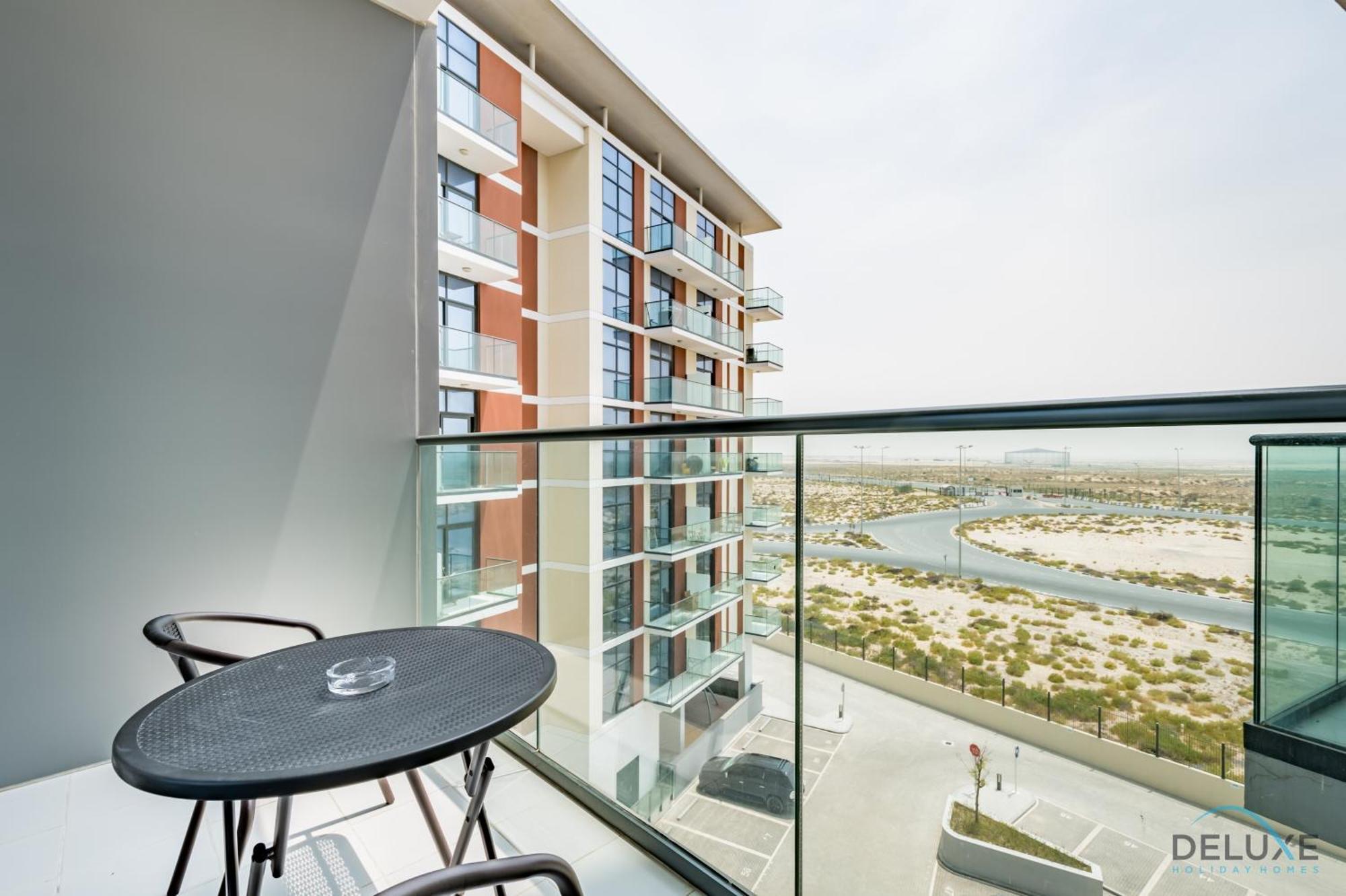Apartment Cosmopolitan 1br In Celestia B, South By Deluxe Homes
