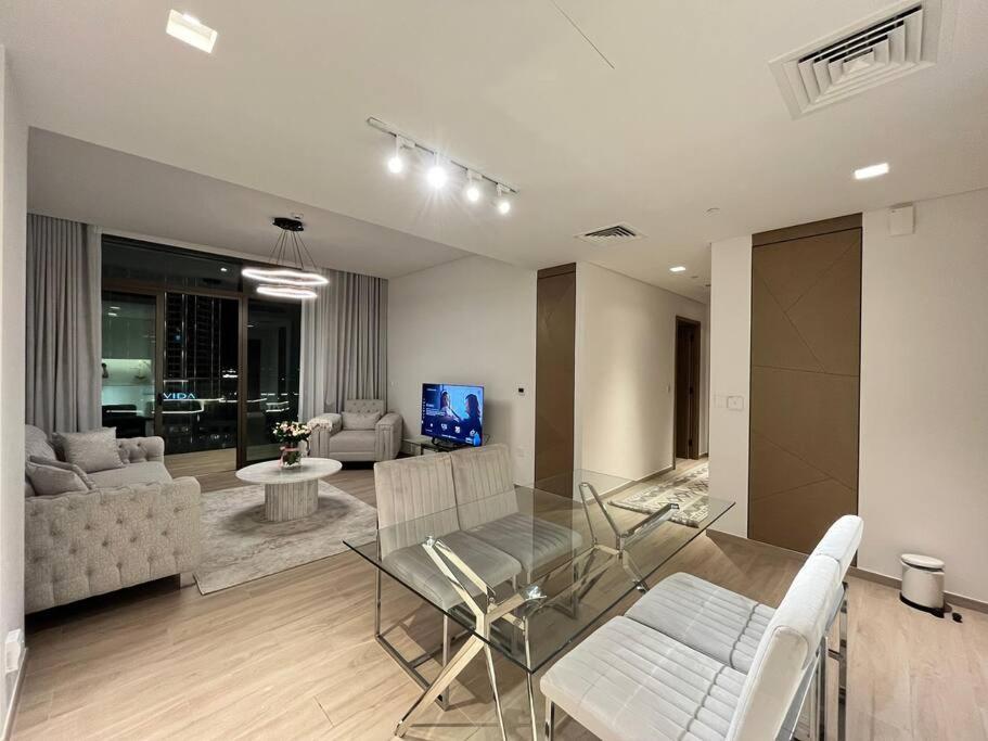 Apartment Palace Creek Harbour Residences Skyline