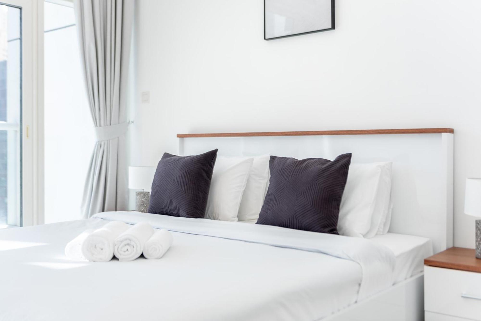 Shoresinn - Beautiful With Marina Views Apartment Dubai