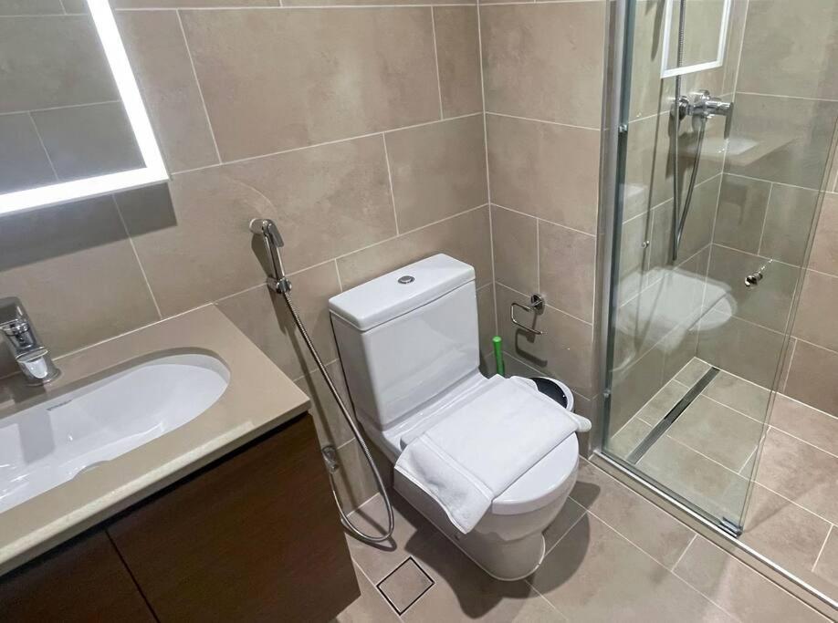 Cozy 1br 10 Min From Downtown * Dubai