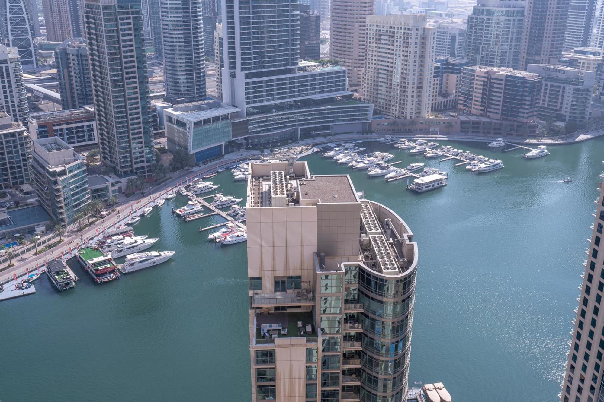 Apartment Cool 2 Bedroom Flat With Stunning Marina Views Dubai