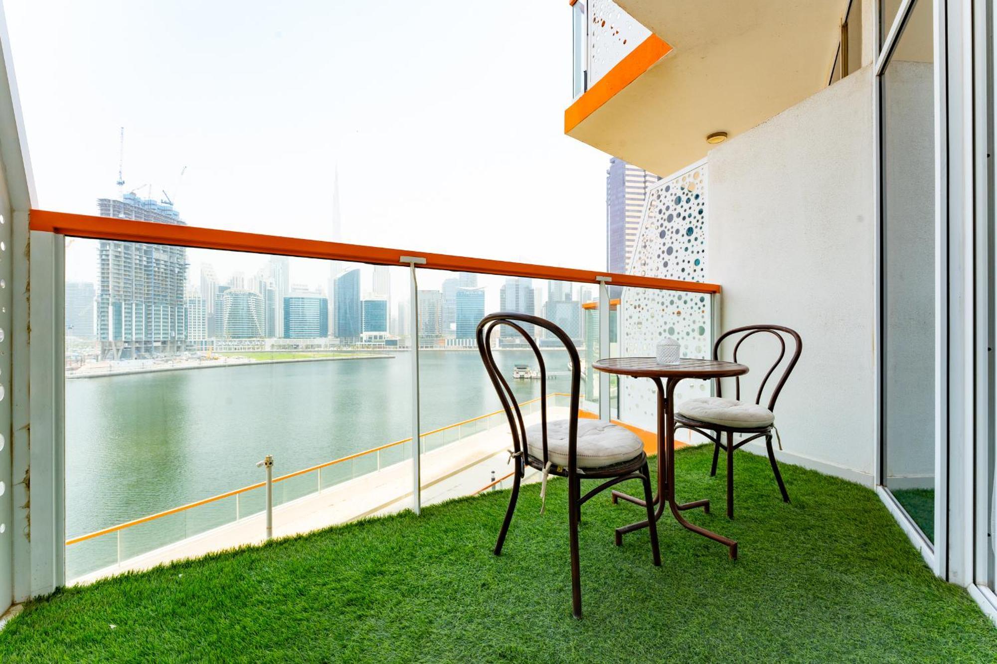In Millennium Binghatti By Pk Holidays Apartment Dubai