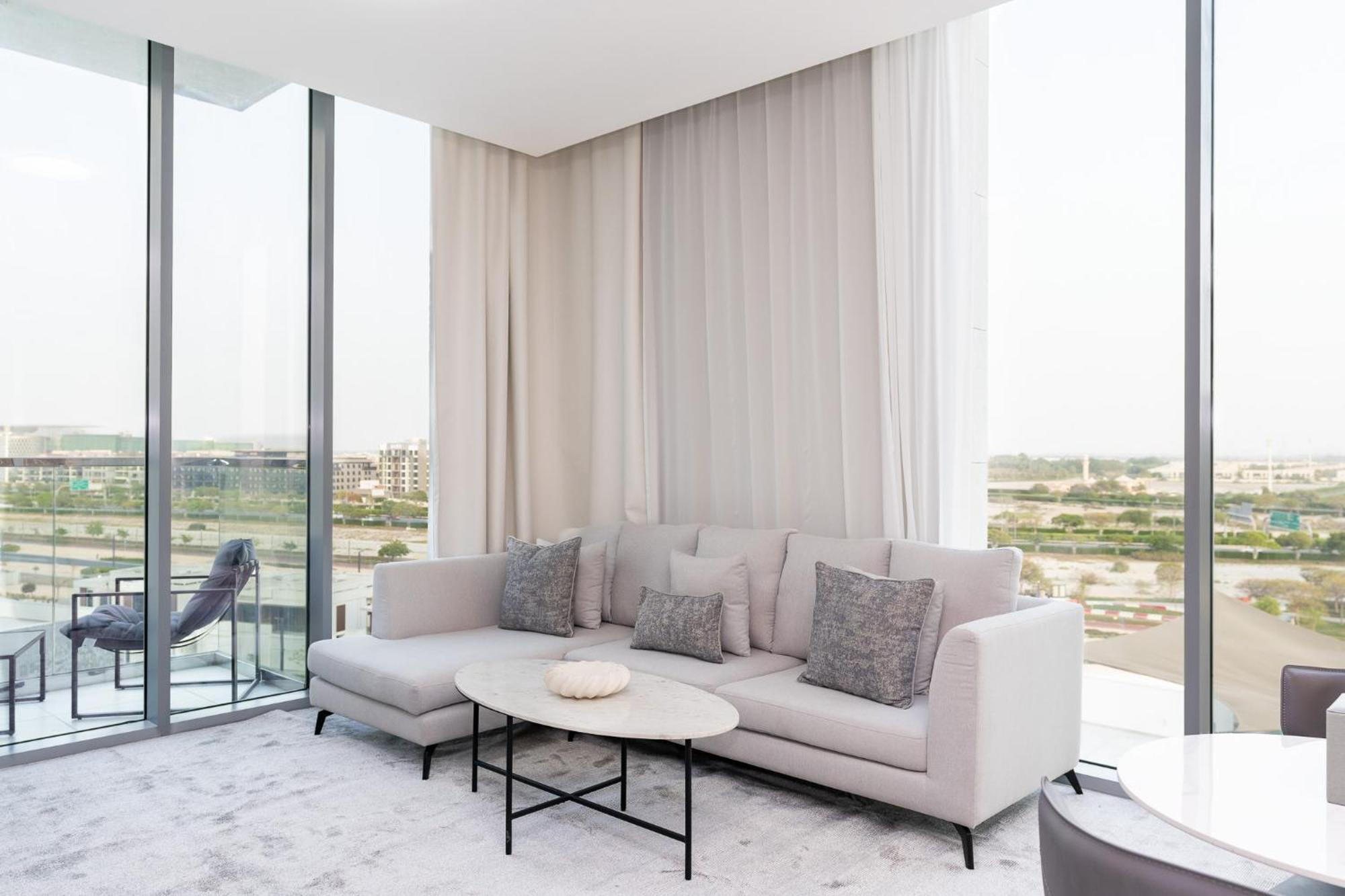 Citihome-stunning 1br Captivating Elegance & Style Dubai