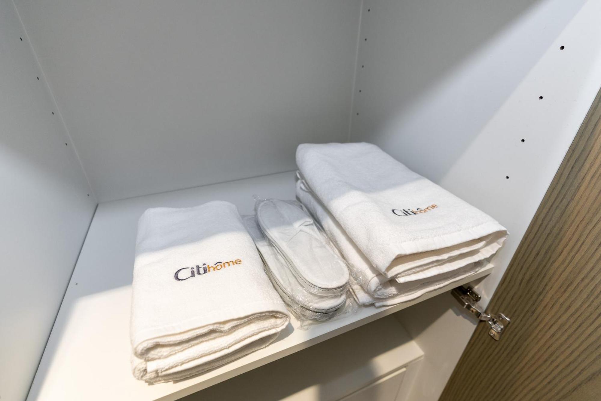 Citihome-stunning 1br Captivating Elegance & Style * Dubai