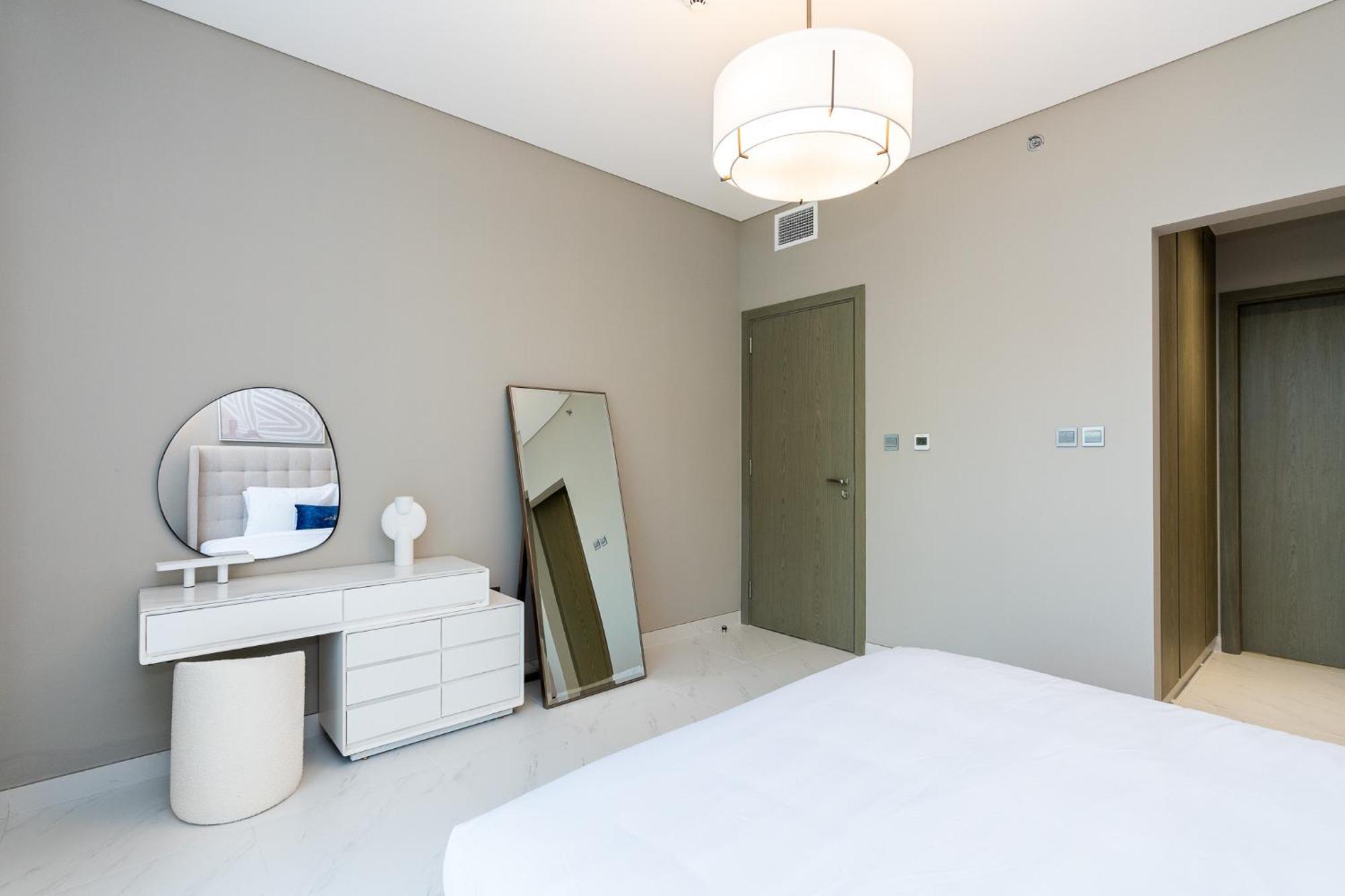 Citihome-stunning 1br Captivating Elegance & Style *