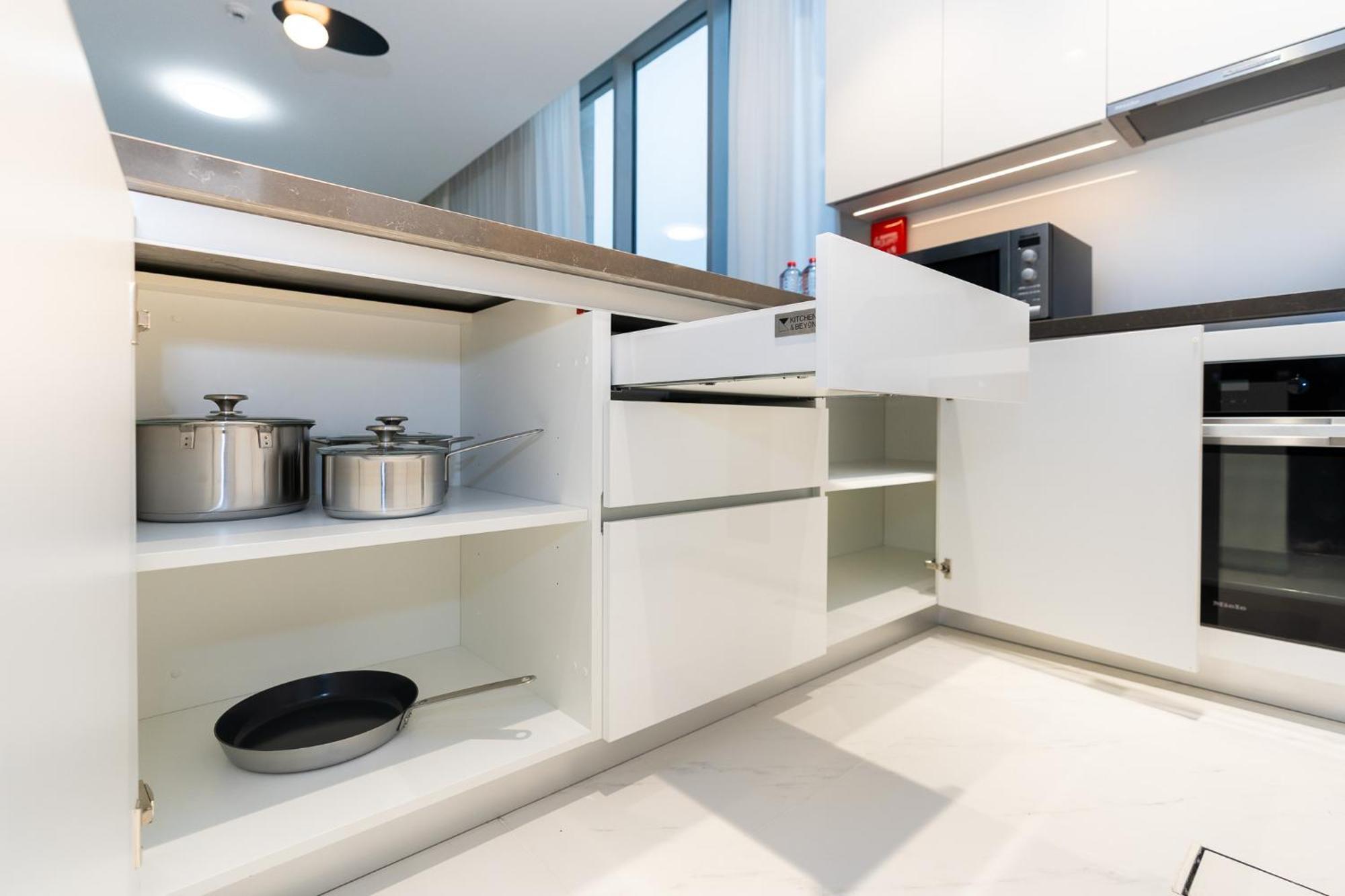 Citihome-stunning 1br Captivating Elegance & Style Apartment Dubai