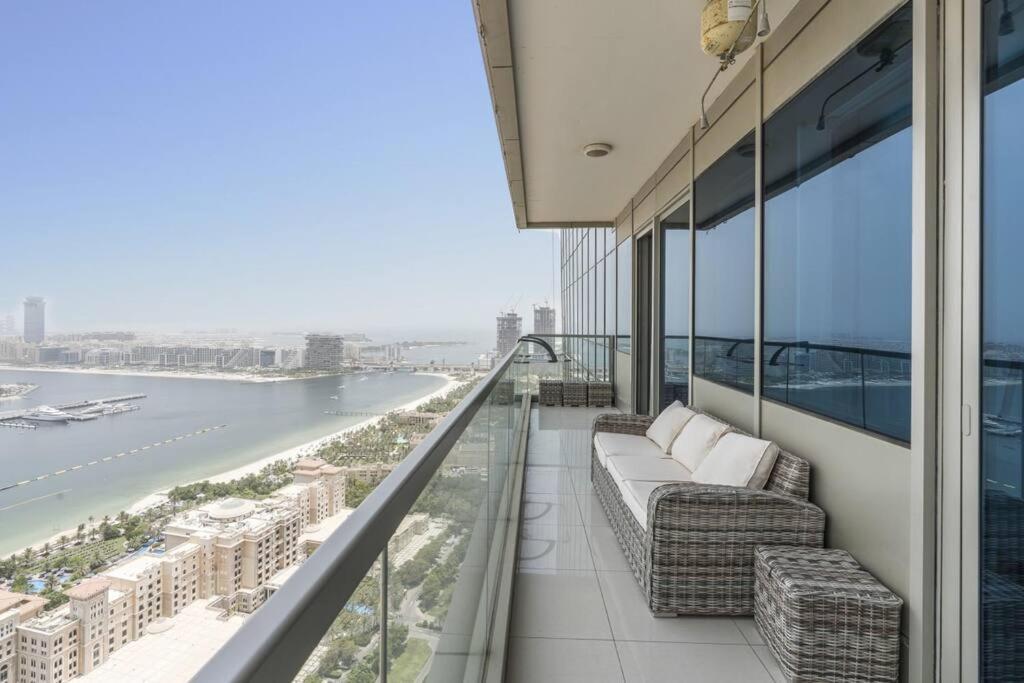 Luxury Ocean Heights Views, Marina, 4 Bds