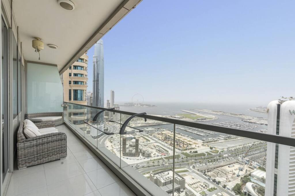 Luxury Ocean Heights Views, Marina, 4 Bds Apartment