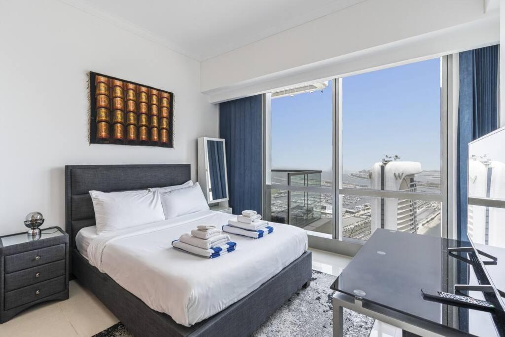 Luxury Ocean Heights Views, Marina, 4 Bds *