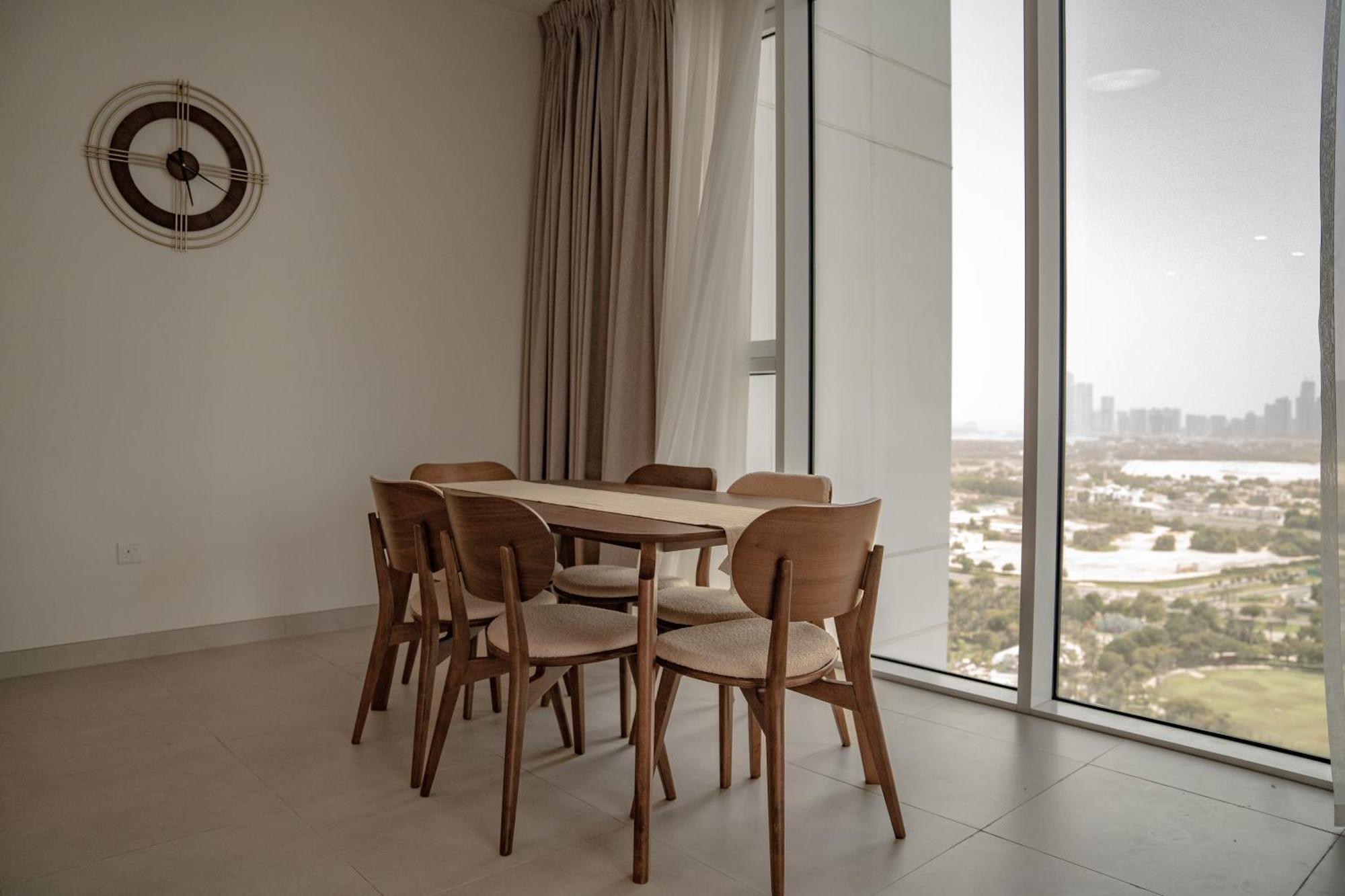 Apartment One Residences, East Tower- Luxury 360 Live *
