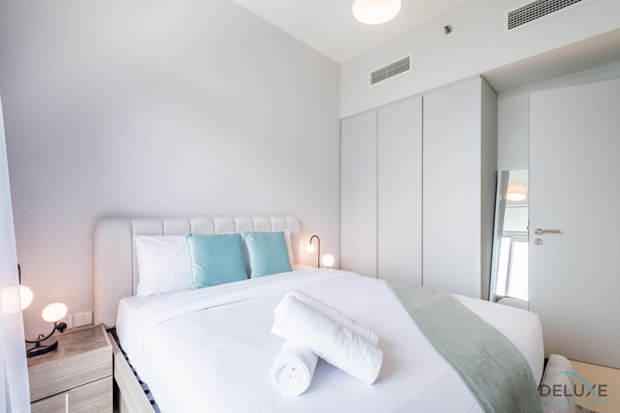 Stunning 1br In Vera Tower, Business Bay By Deluxe Homes * Dubai
