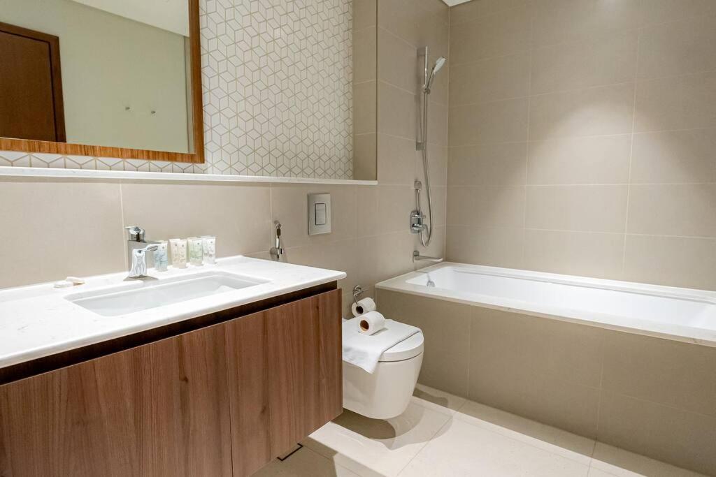 Stylish 2 Bedroom At Vida Residence, Creek *