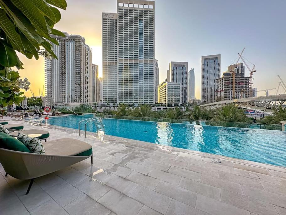 Apartment Stylish 2 Bedroom At Vida Residence, Creek *