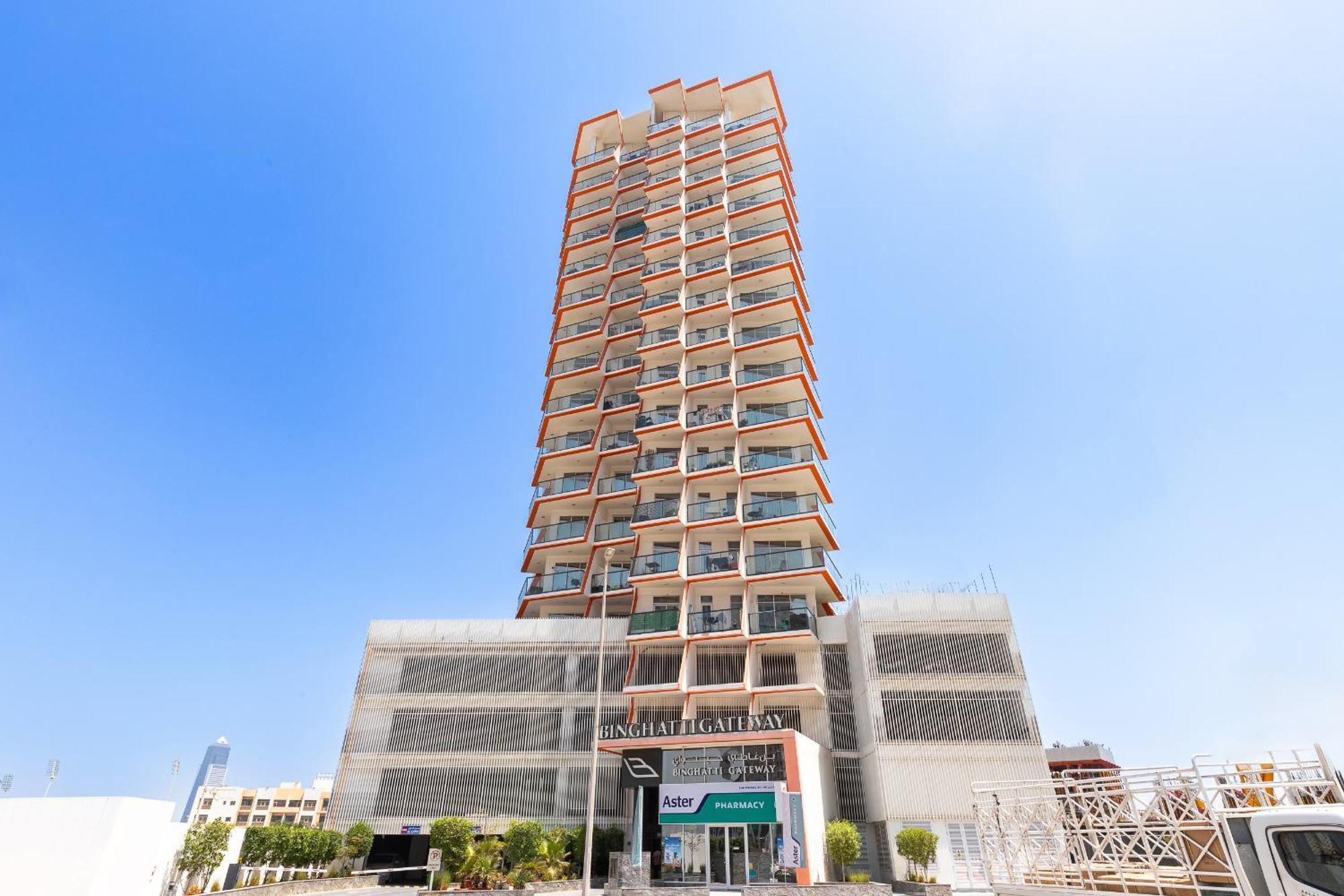 Binghatti Gateway By Simply Comfort Dubai
