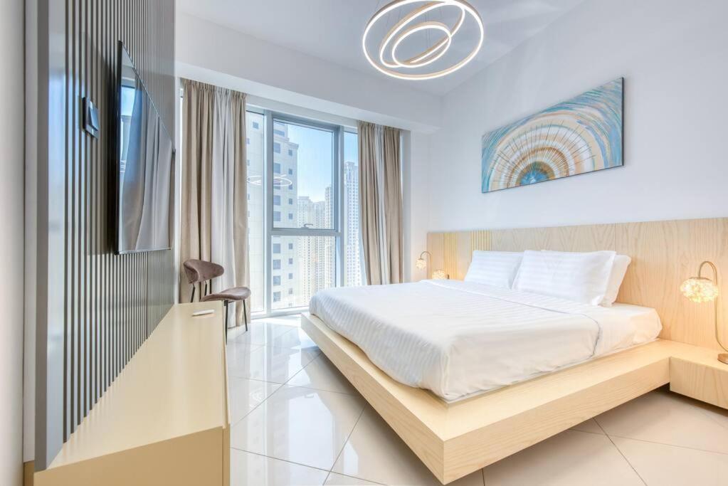 Lux 3bedroom Upgraded -marina View & Jbr *