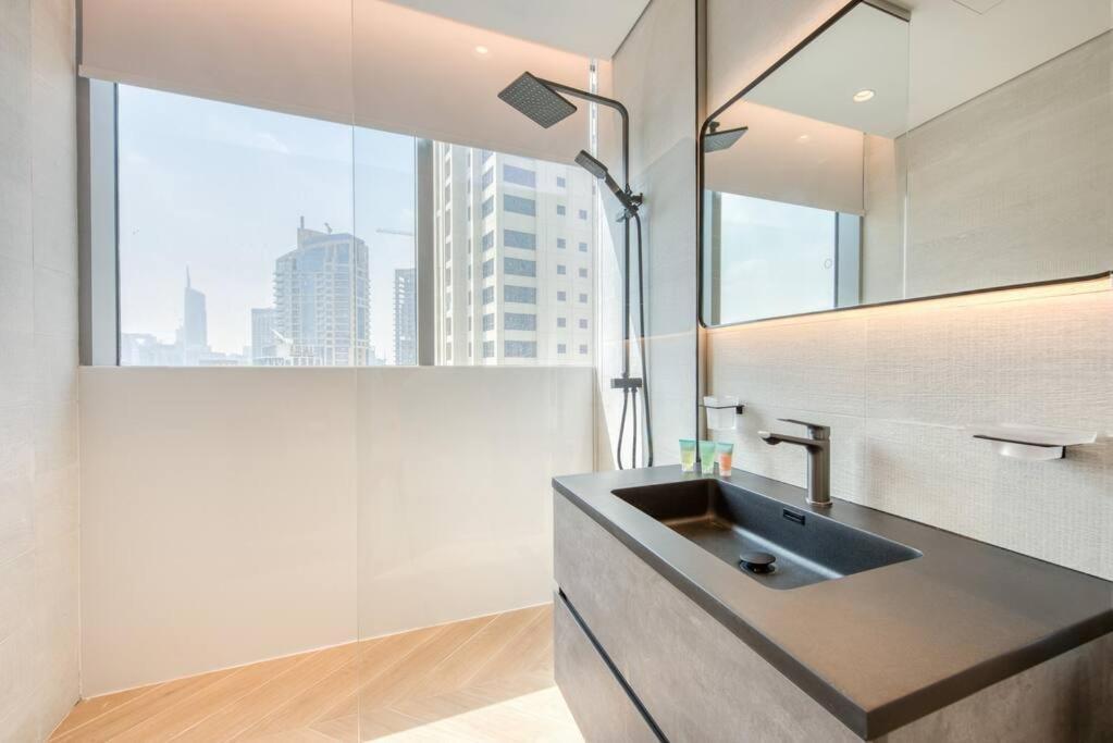 Lux 3bedroom Upgraded -marina View & Jbr * Dubai