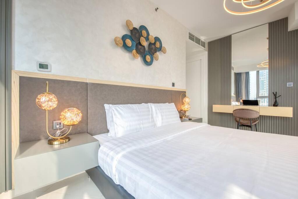 Lux 3bedroom Upgraded -marina View & Jbr Dubai