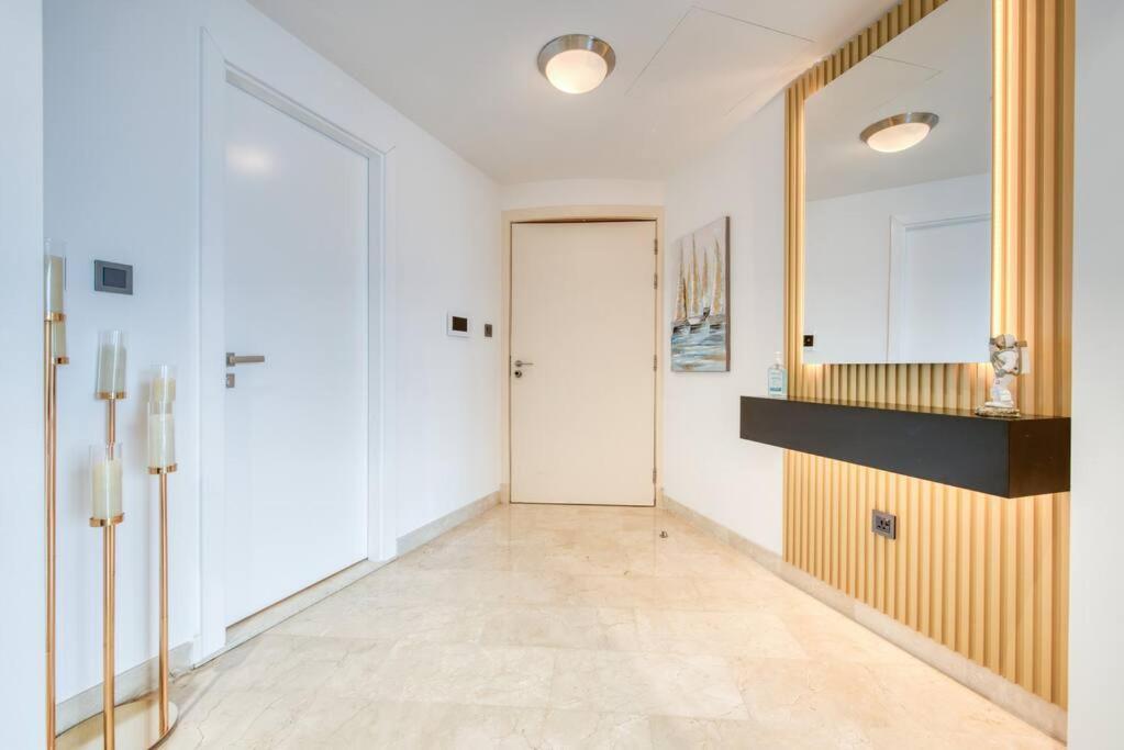 Apartment Lux 3bedroom Upgraded -marina View & Jbr Dubai