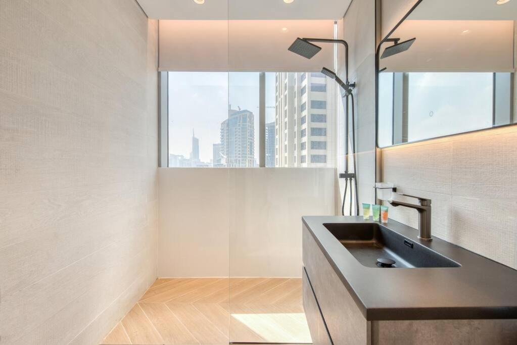 Lux 3bedroom Upgraded -marina View & Jbr *