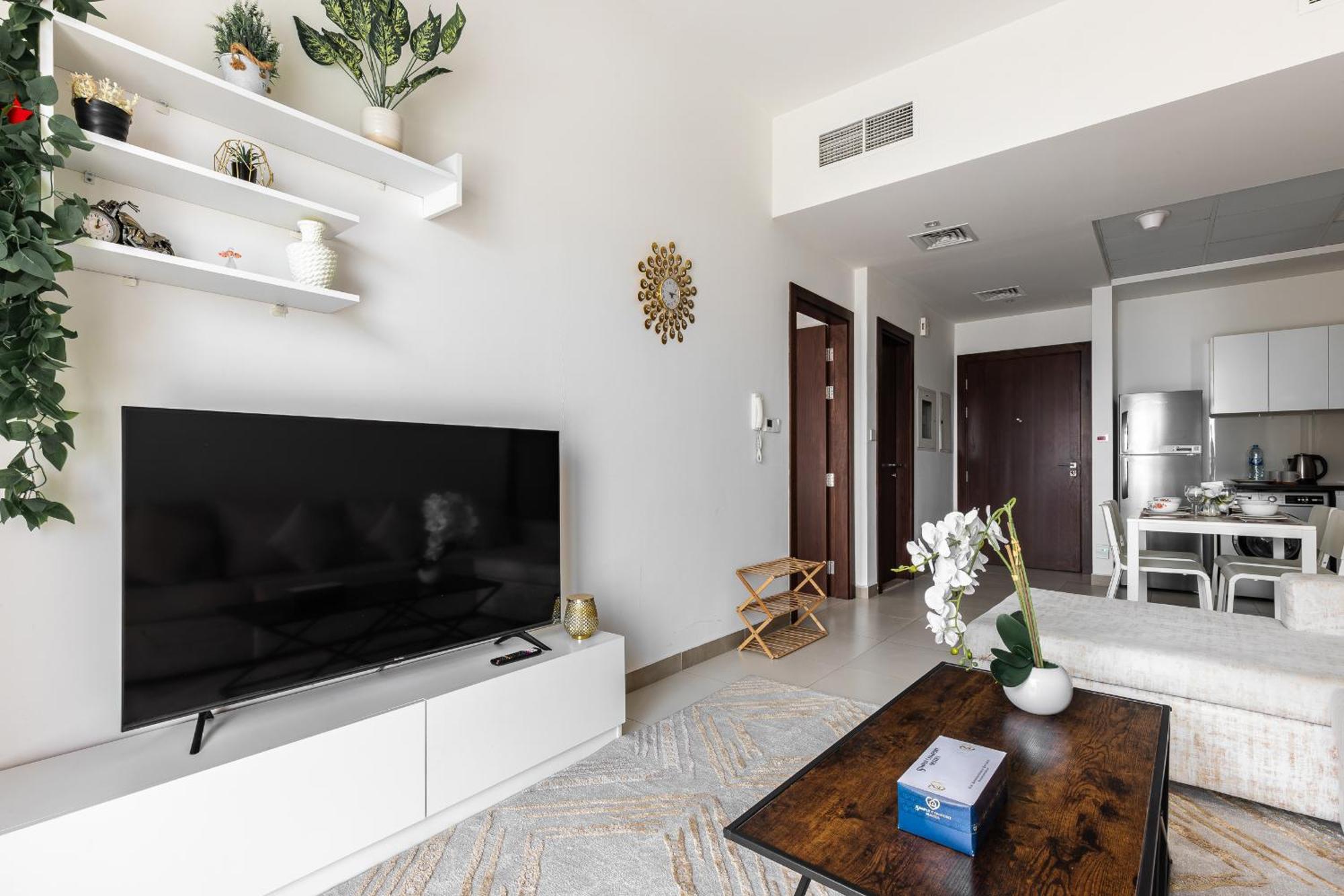 Binghatti Gateway By Simply Comfort Apartment