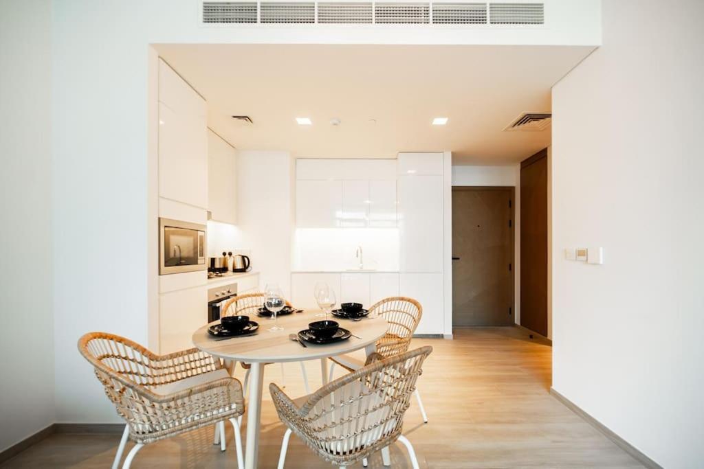Apartment Bright 1-bdr View Of Harbour Creek *