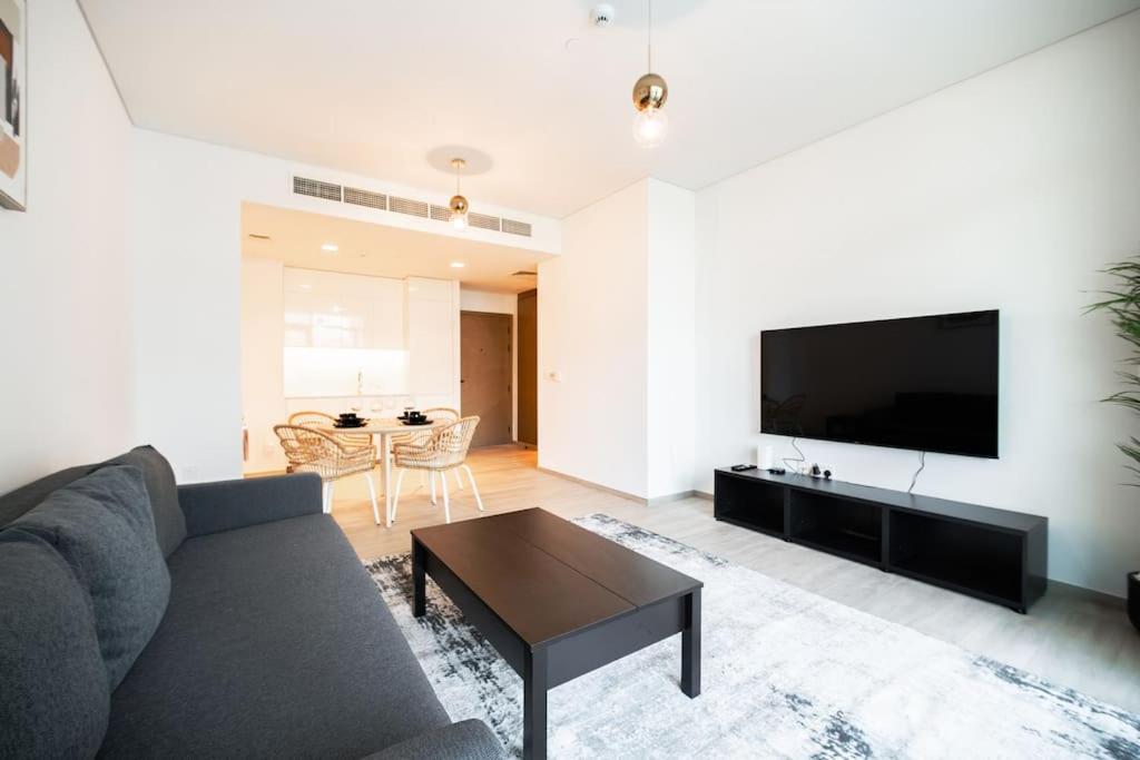 Bright 1-bdr View Of Harbour Creek *